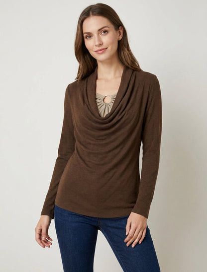 Pull droit col bénitier et bijou - Marron/beige