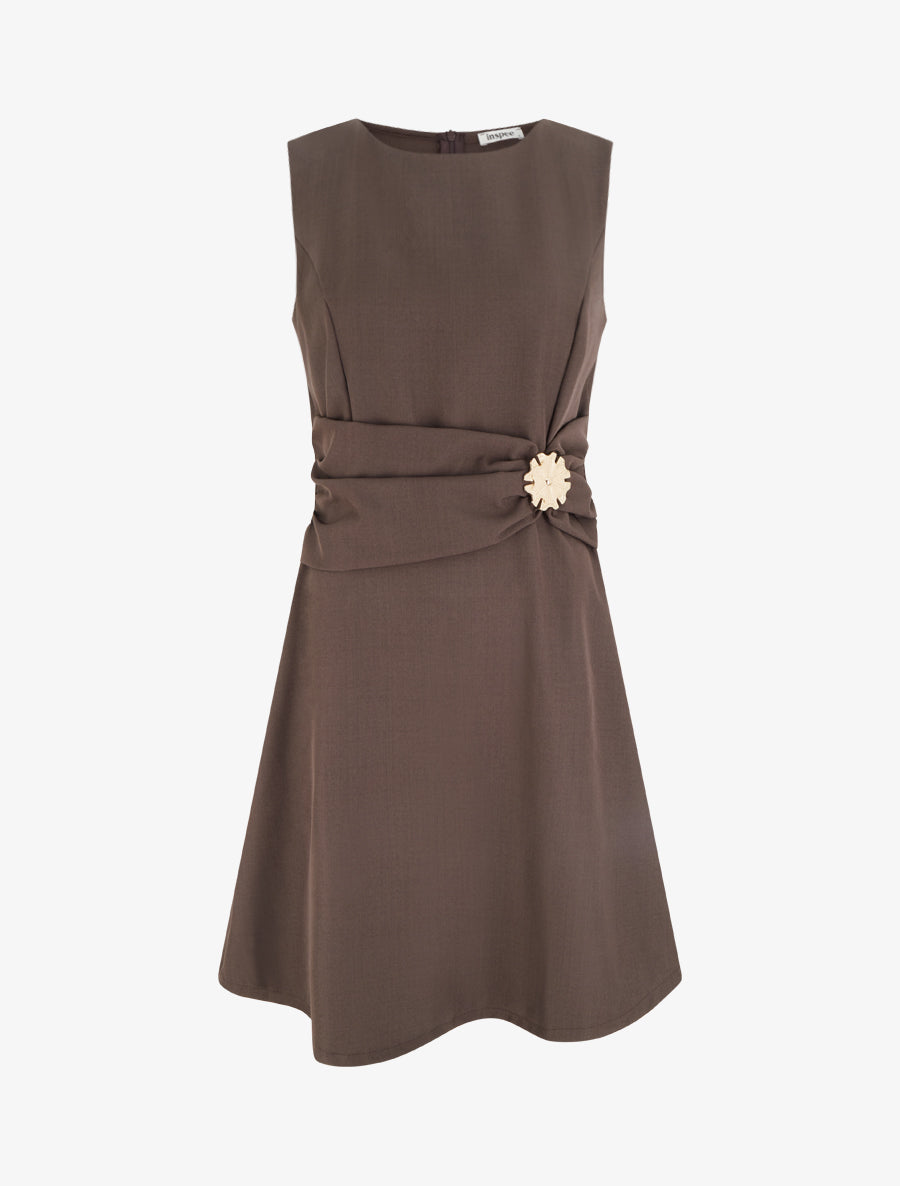 Robe sans manches à empiècement bijou - Marron - 1