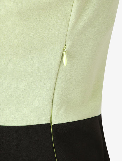 Robe à col cache-coeur et bords fendu - Vert amande - 3