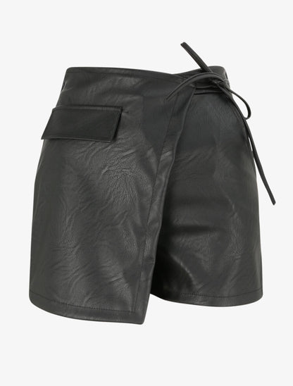 Short en simili style portefeuille - Noir - 1