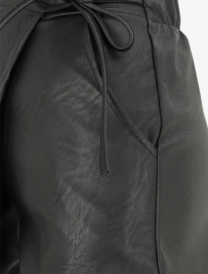 Short en simili style portefeuille - Noir - 3