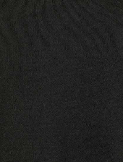 Pull fin uni à col V - Noir - 3