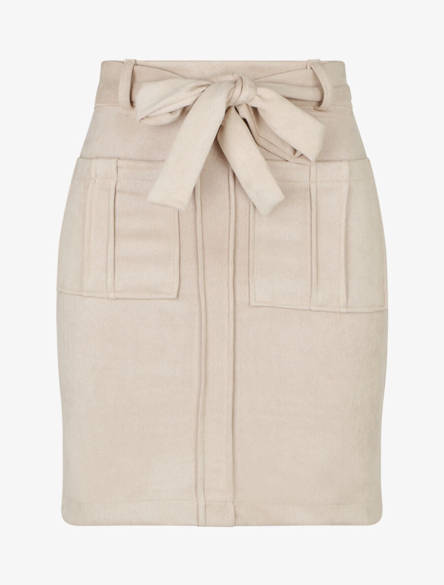 Jupe courte en suédine à poches plaquées - Beige - 1