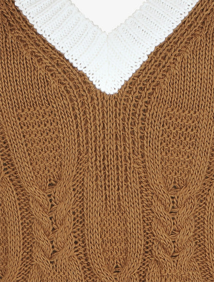 Pull droit col V en maille tressée - Camel - 3