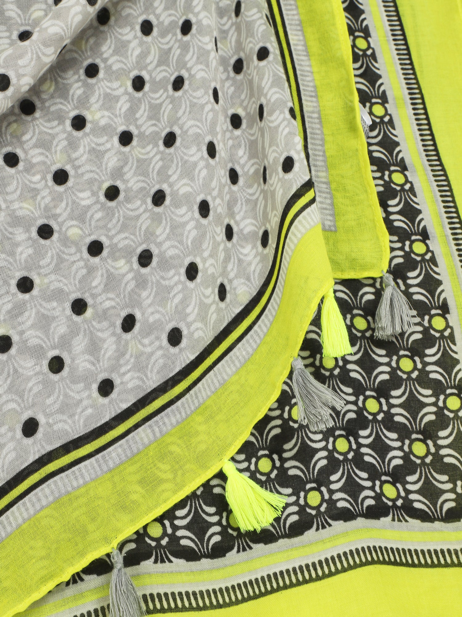 Foulard à pompons imprimé graphique - Noir - 3