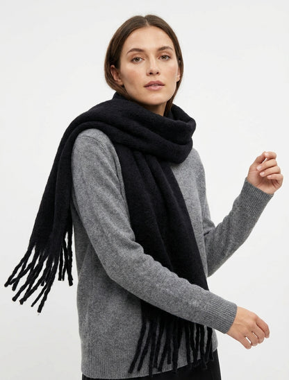 Écharpe duveteuse à franges - Noir