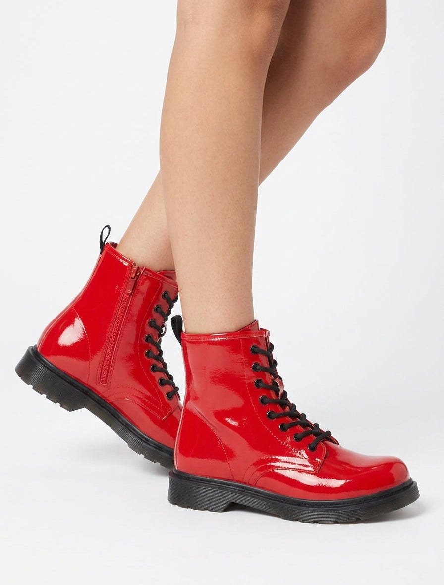 Bottines vernies à semelle crantée - Rouge