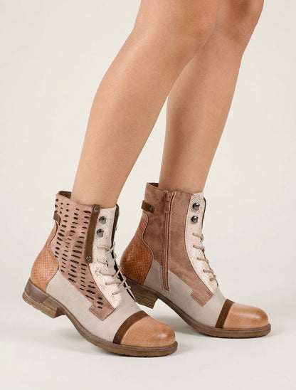 Bottines python perforées à détails irisés - Rose saumon