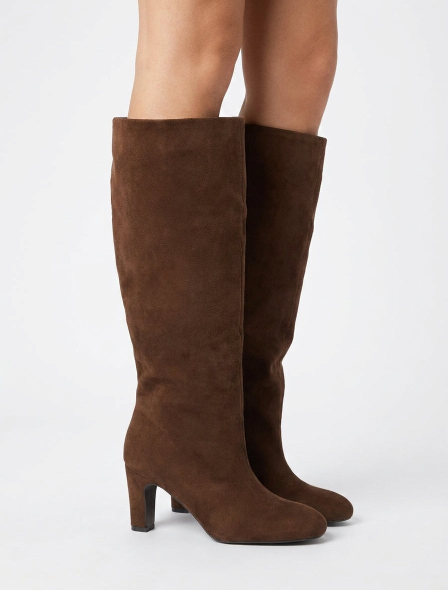 Bottes en suédine à talon botte - Camel