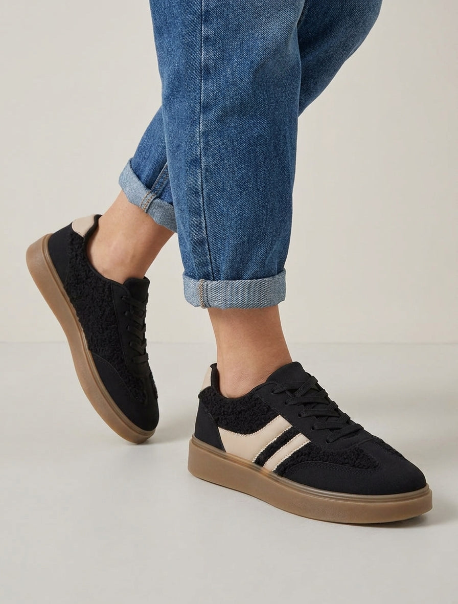 Baskets effet nubuck à détails bouclés - Noir