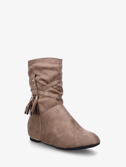 Bottines montantes en suédine à pompons - Taupe - 2