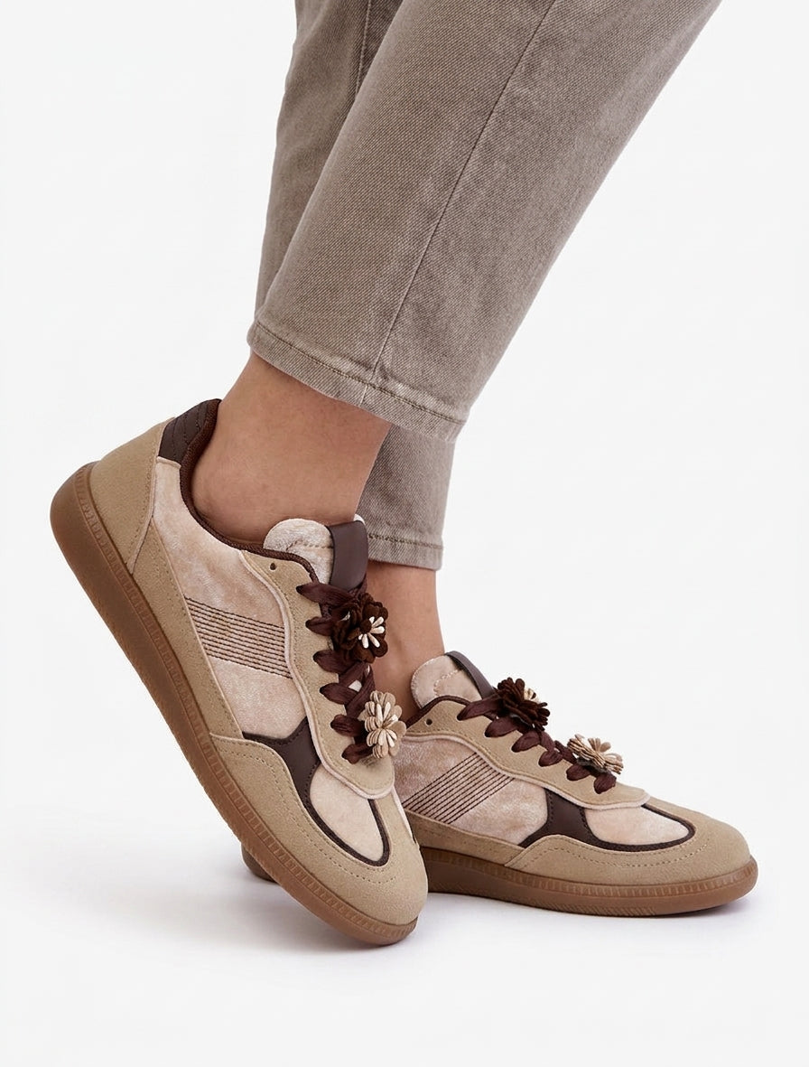 Sneakers bouts ronds à fleurs - Beige