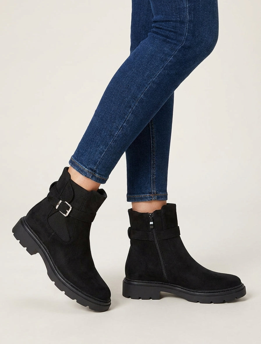 Bottines suédine talon bloc cranté - Noir