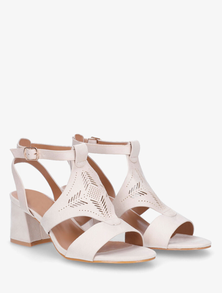 Sandales à talon et motifs ajourés - Beige - 5
