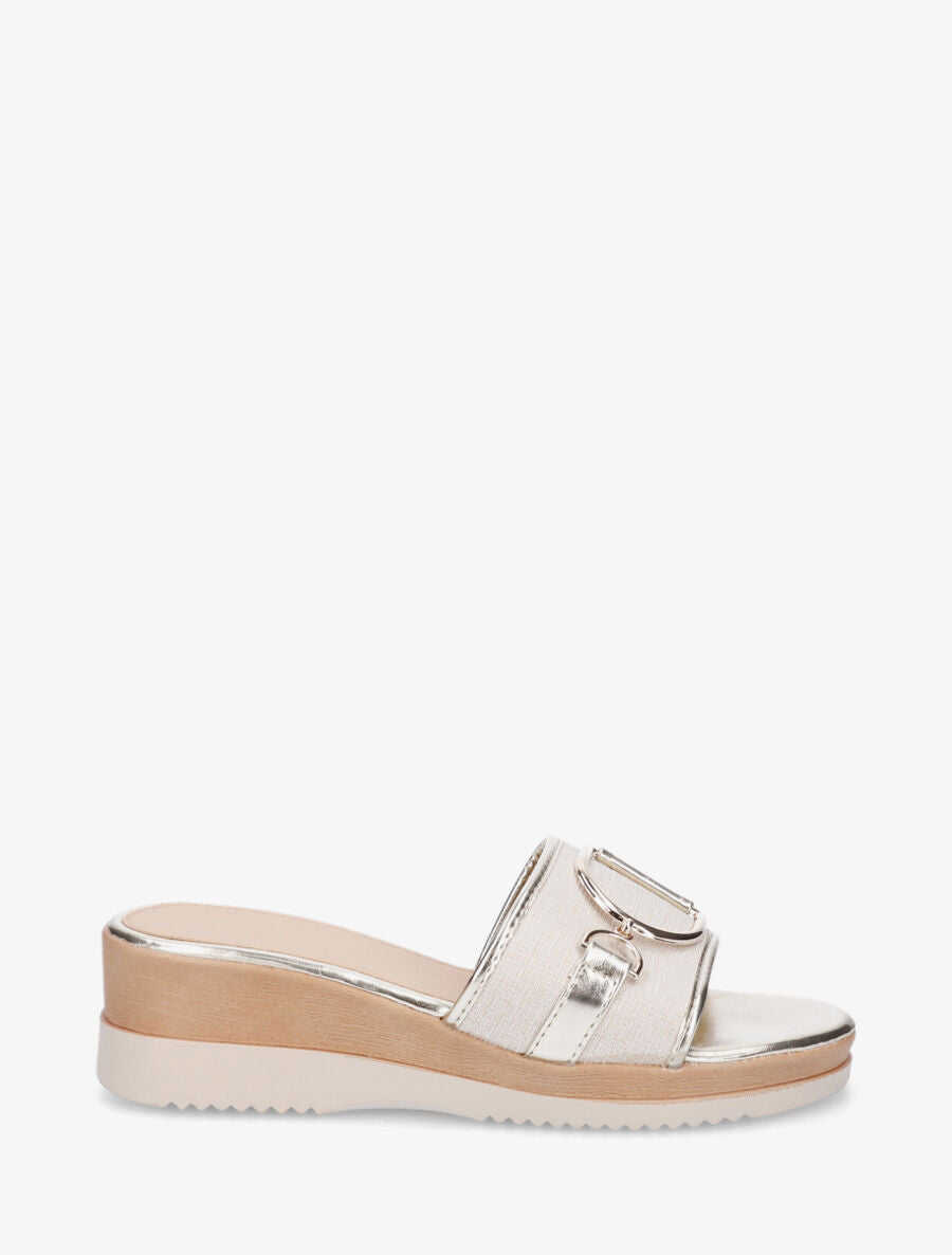 Mules à boucle et talon compensé - Or - 1