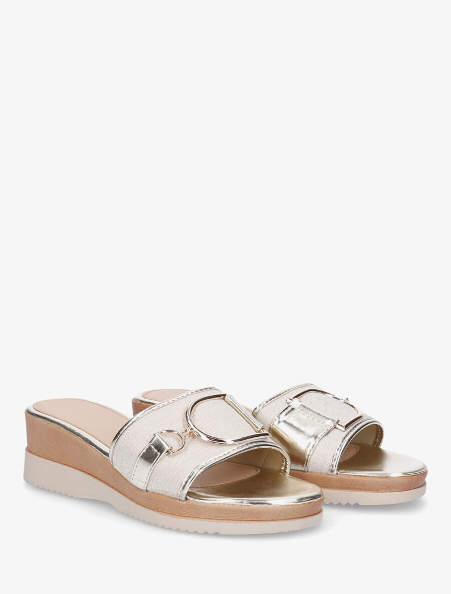 Mules à boucle et talon compensé - Or - 4