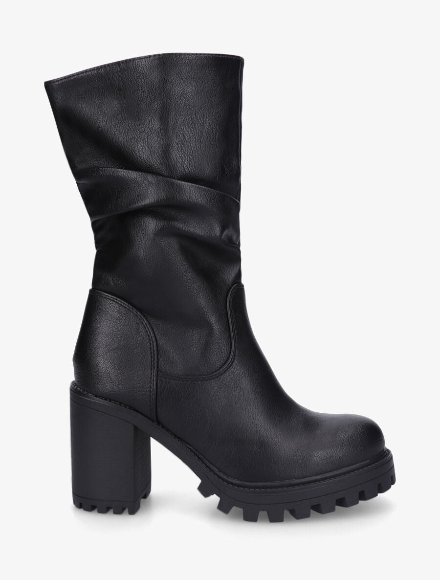 Bottines montantes et plissées en simili - Noir - 1