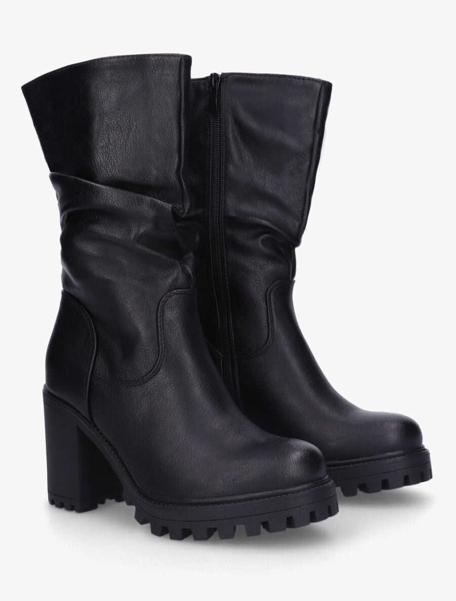 Bottines montantes et plissées en simili - Noir - 4