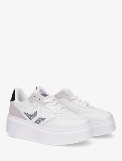 Sneakers en simili à détail dentelle et sequins - Blanc - 4