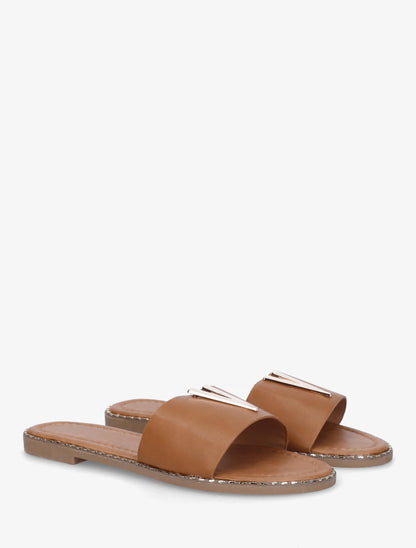 Claquettes en simili à empiècement bijou V - Camel - 4