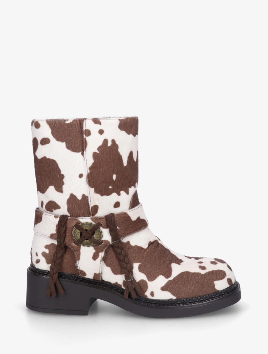 Bottines en suédine imprimé vache à détail tressé - Beige - 1