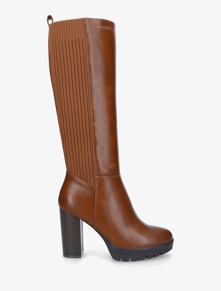 Bottines camel à talon cranté main image 1