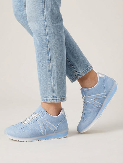 Sneakers en tissu à lacets floqués - Bleu ciel