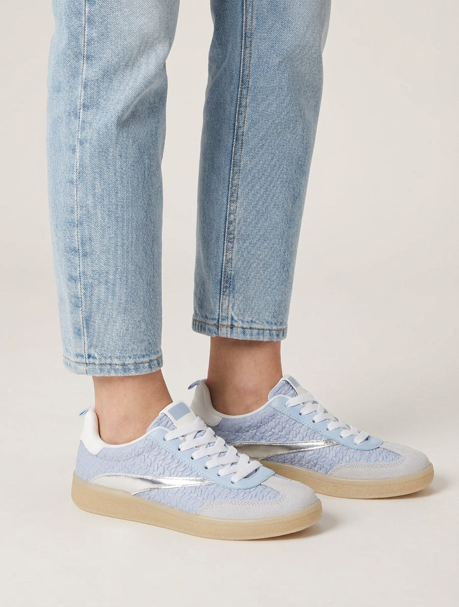 Baskets en simili effet tressé - Bleu ciel