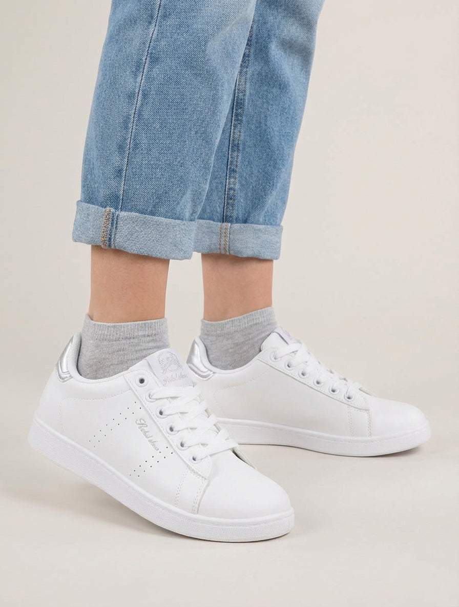 Baskets basses brodées à lacets - Argent