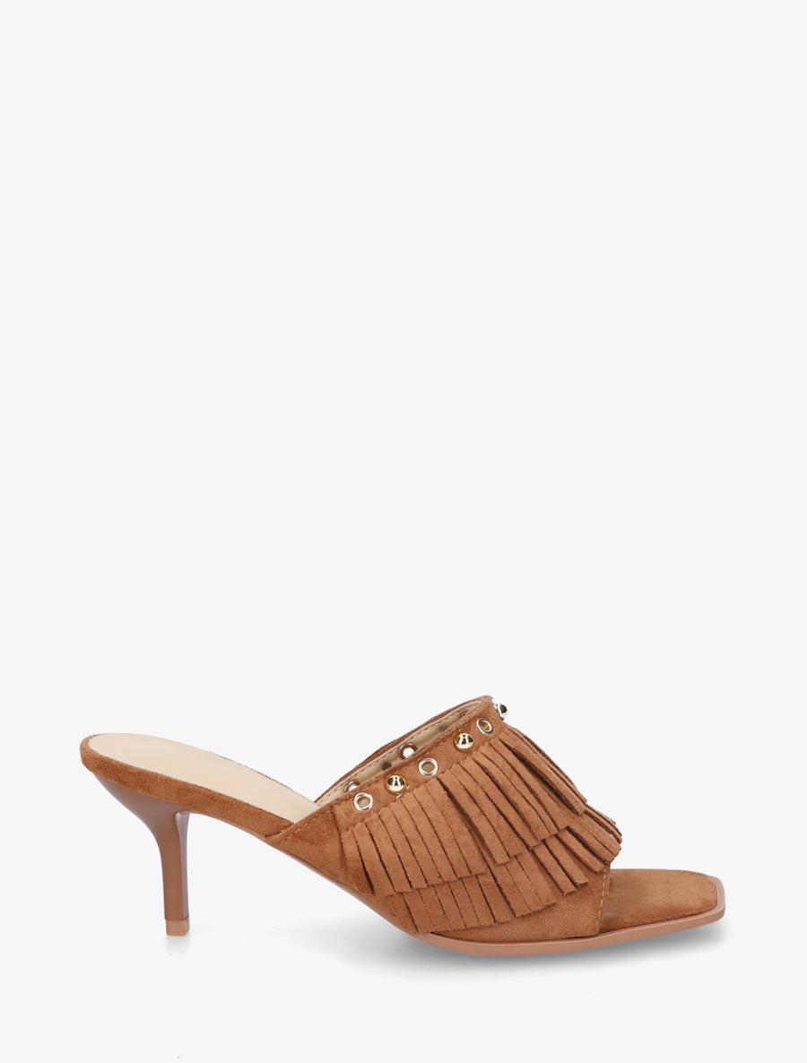 Chaussures en cuir taille 37 de marque Requins talons 8 cm neuve - Chaussures