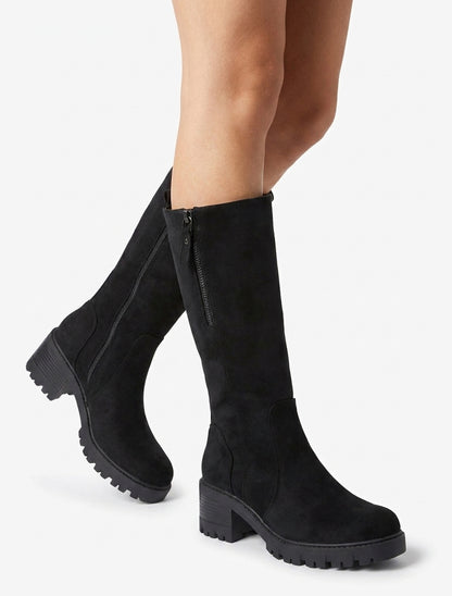 Bottines suédine à talon bottier cranté - Noir
