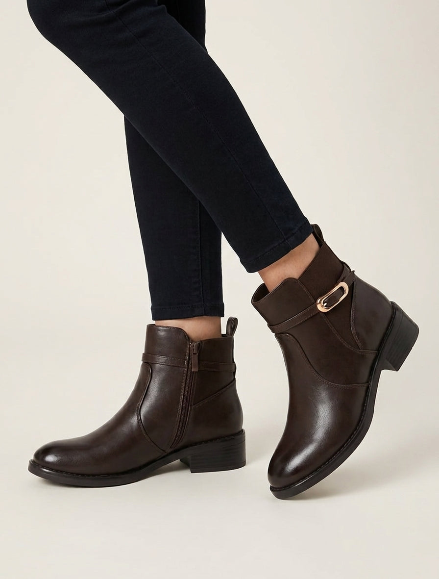 Bottines talon bloc à boucle métallique - Marron