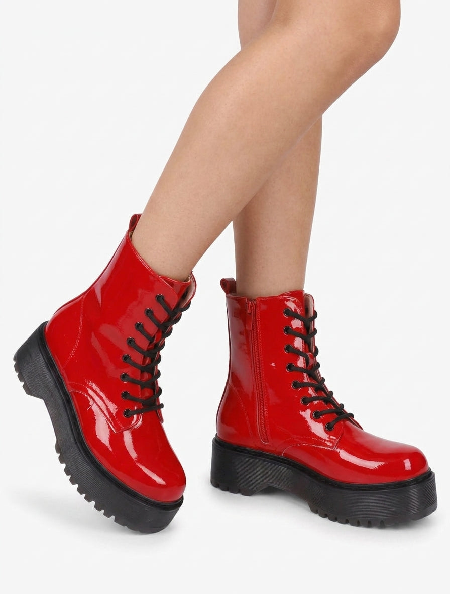 Bottines vernies à plateforme crantée - Rouge
