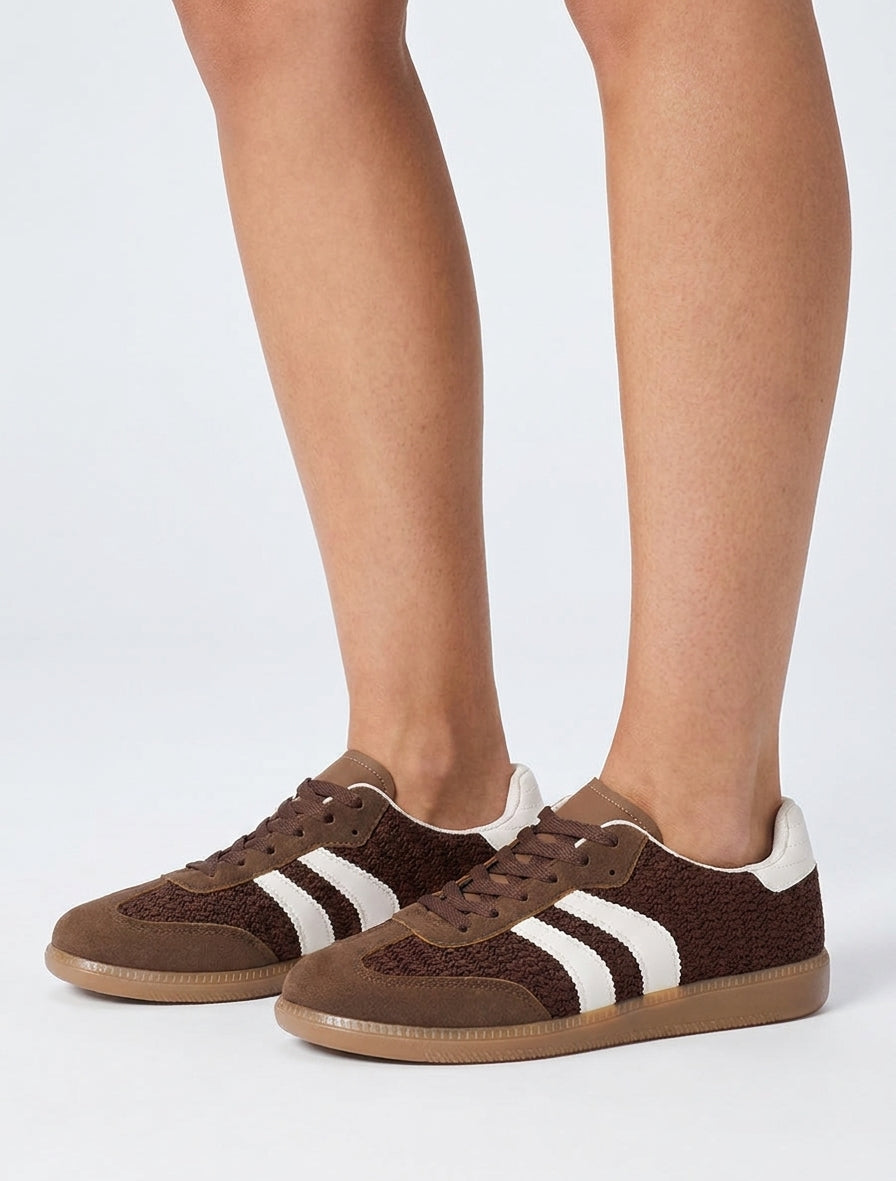 Sneakers en maille à semelle plate - Marron