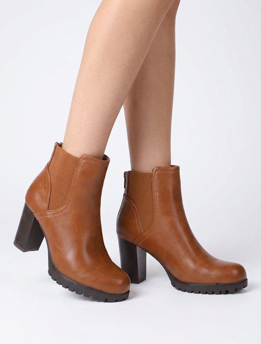 Bottines talon 8,5 cm semelle crantée - Camel