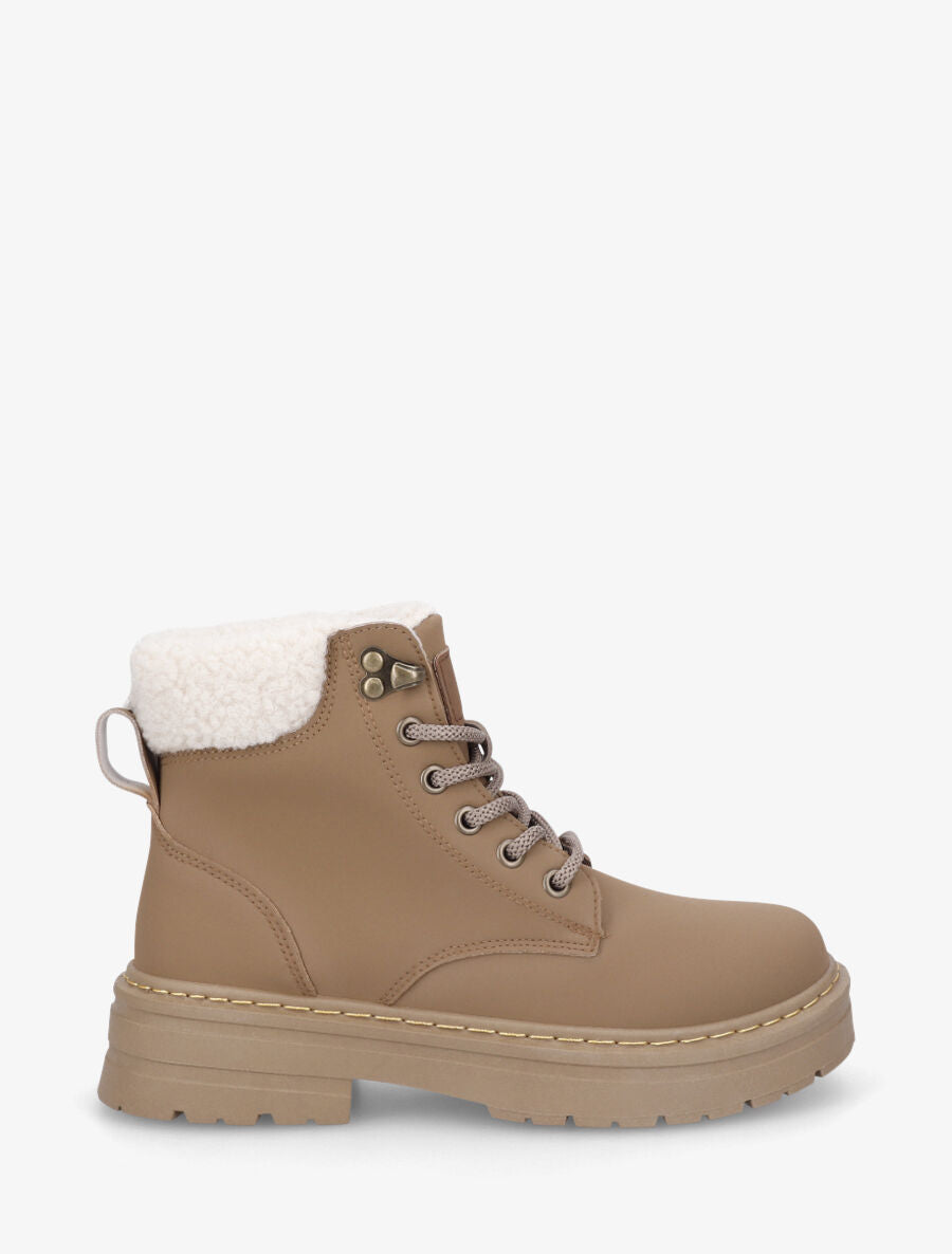 Boots en simili à revers et lacets - Marron - 5