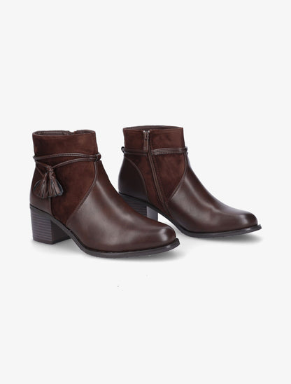 Bottines en simili et pompons décoratifs - Marron - 4