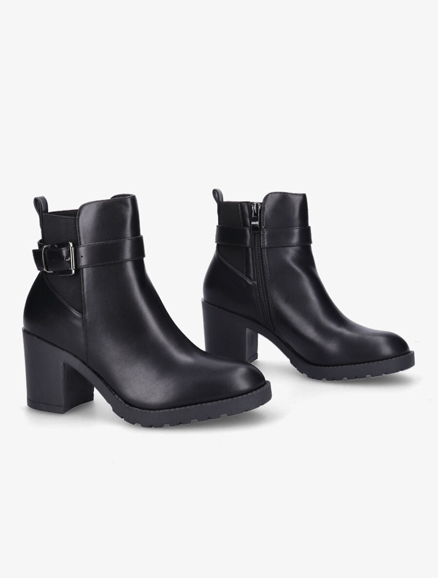 Bottines à boucle et semelle crantée - Noir - 4