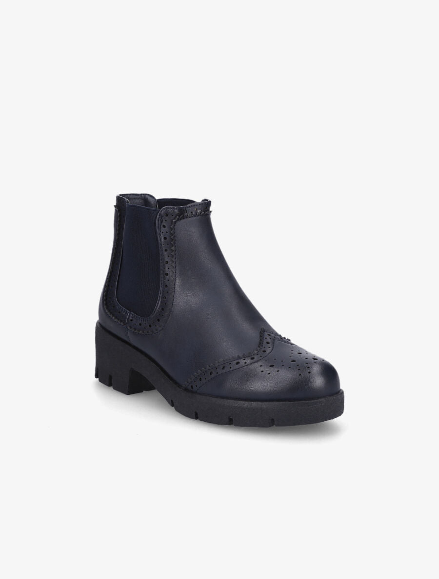 Chelseas style derbies - marine - 2